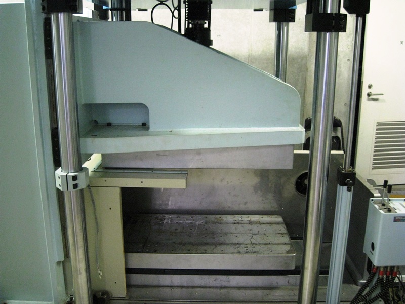 71_2axis-table[1].jpg
